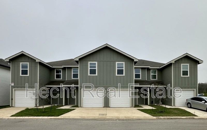 9919 Grove Mist #103 - Photo 3 of 35