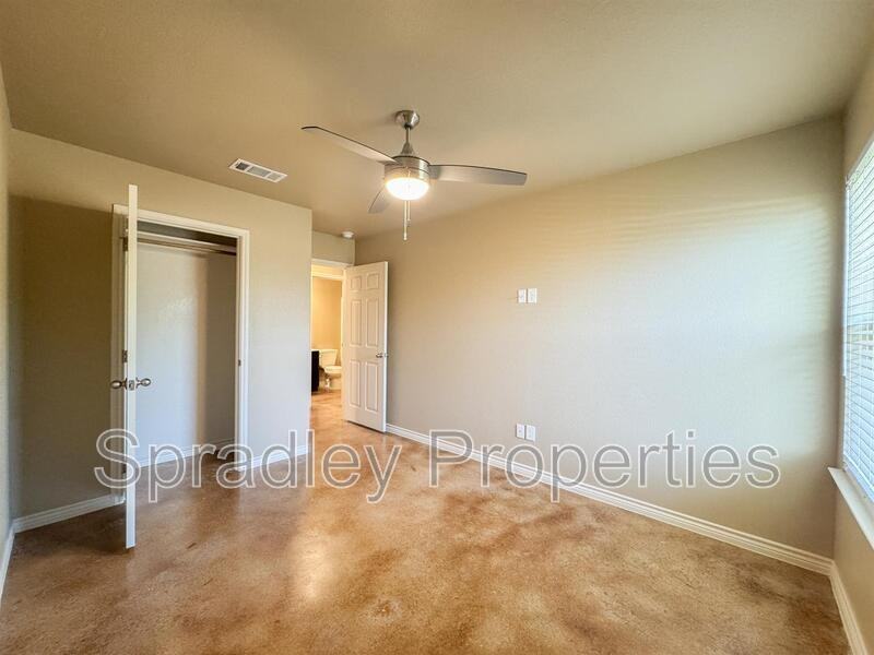 1652 Sabine Rd - Photo 7 of 13