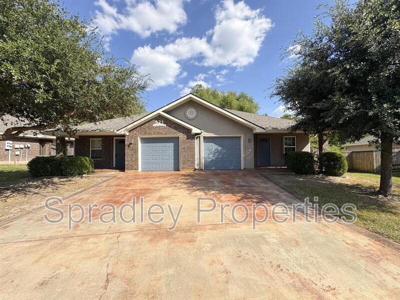 521A Pepper Spring Ct - Photo 2 of 15