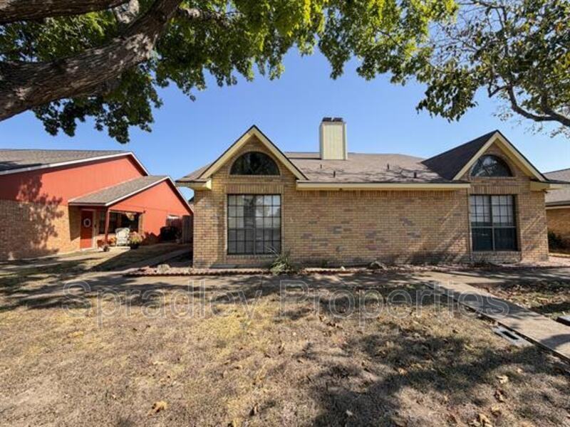 5107 Canyon Creek Dr - Photo 2 of 23