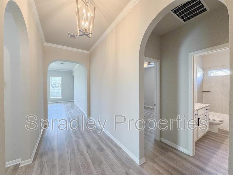 10229 Eaglefire Dr - Photo 3 of 25