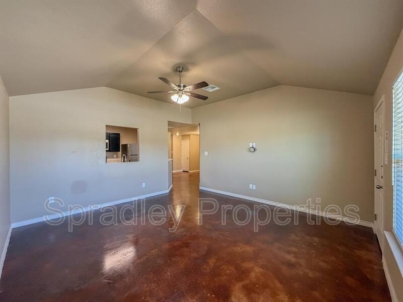 1646 Sabine Rd - Photo 2 of 14