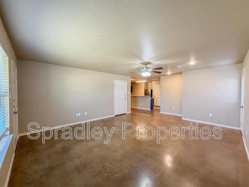 1538 Brady Way - Photo 2 of 14