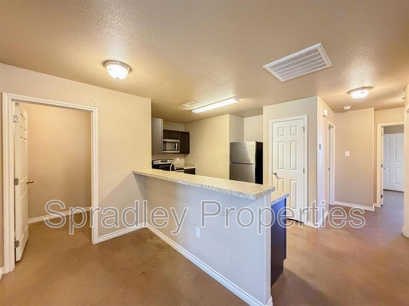 1538 Brady Way - Photo 4 of 14