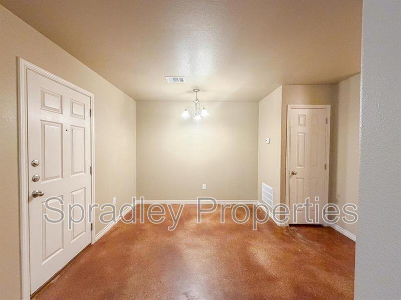 1572 Chance Court - Photo 6 of 18