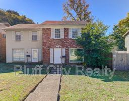 featured image of 2291 Madison Ave