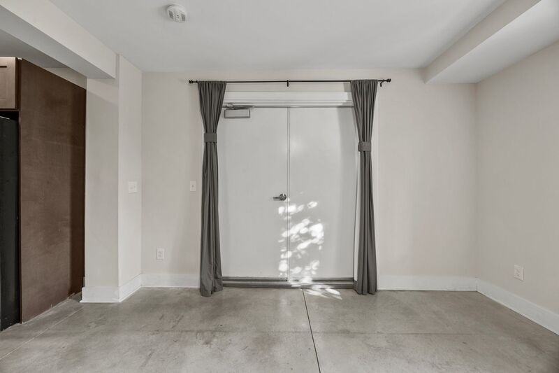 1185 Gustavus Ln #B - Photo 6 of 18