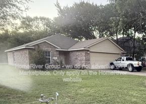 4103 S Peachtree Rd - Photo 1 of 1