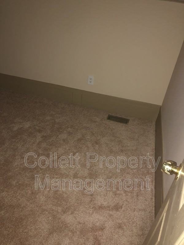 3539 W 50th St - Photo 3 of 5