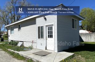 featured image of 385 Lomax St #B