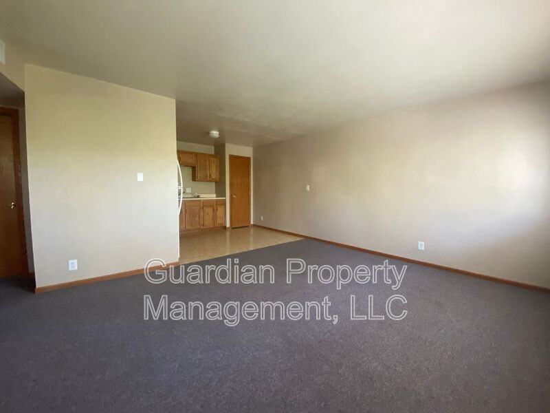 1001 N Buchanan St #2 - Photo 2 of 13