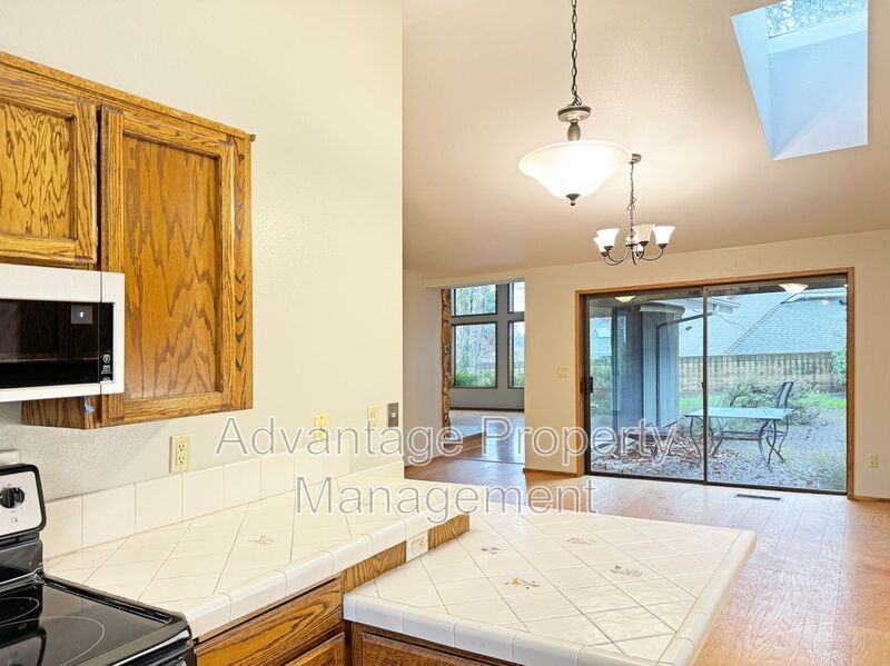 3698 Northwest Oleander Place - Photo 5 of 14