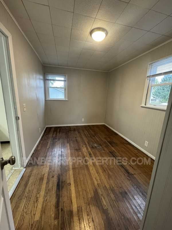 510 Howard Street - Photo 6 of 9