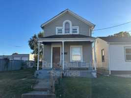 featured image of 1041 Fairview Ave #2