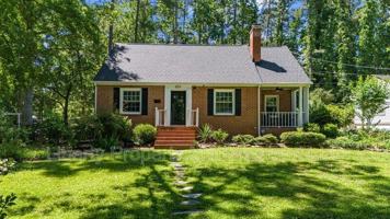 featured image of 619 Sunset Dr