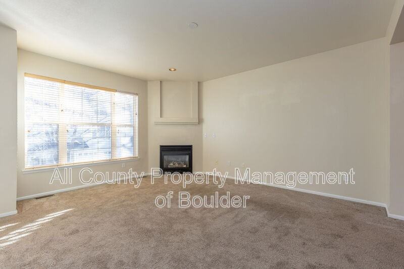 2321 Water Cress Ct - Photo 2 of 21