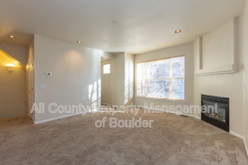 2321 Water Cress Ct - Photo 3 of 21