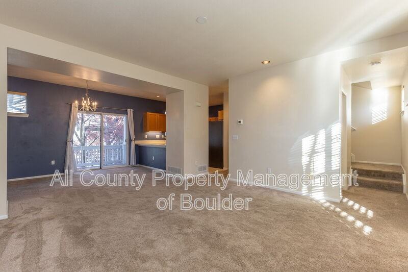 2321 Water Cress Ct - Photo 4 of 21