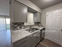 721 E Bain St - Photo 1 of 1