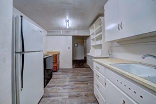 828 Grand Ave - Photo 1 of 1