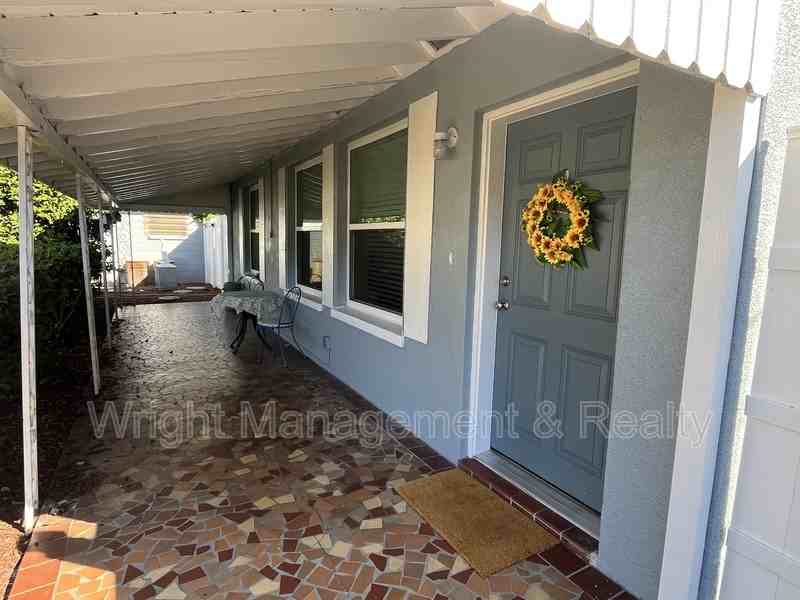 213 N Glen Ave - Photo 2 of 17