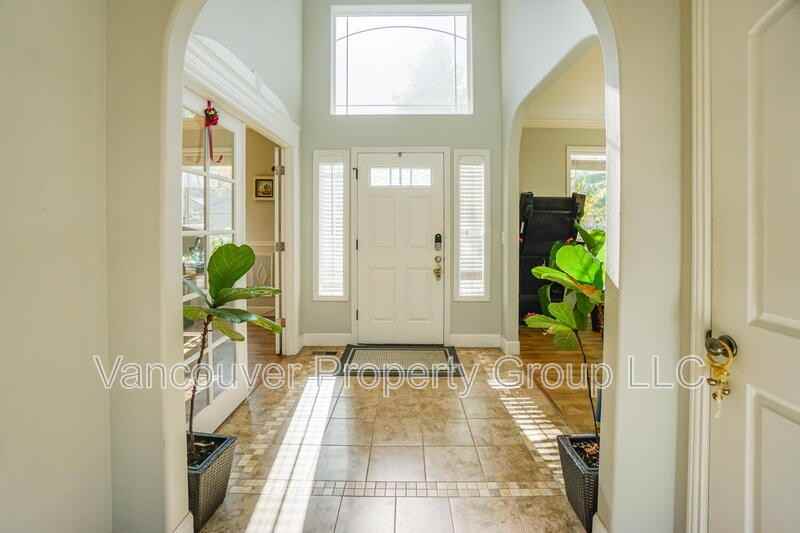 4404 Ne 98th Cir - Photo 3 of 39