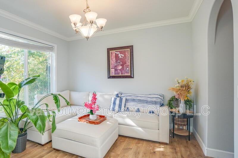 4404 Ne 98th Cir - Photo 5 of 39