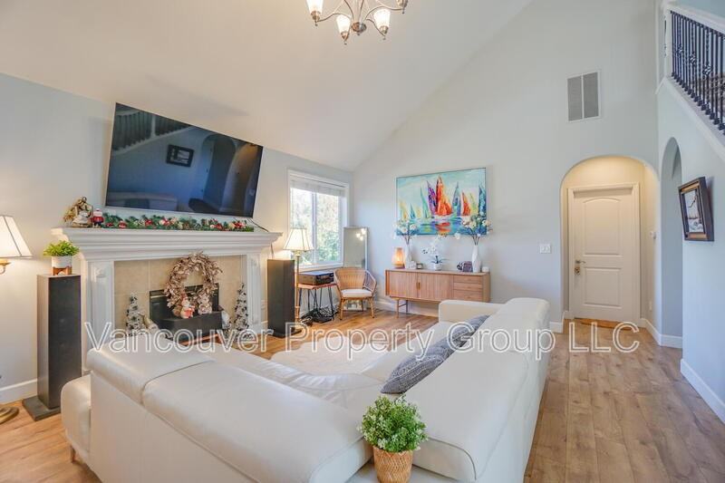 4404 Ne 98th Cir - Photo 7 of 39