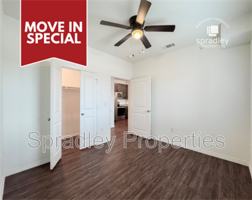 featured image of 1124 W Avenue O #5307