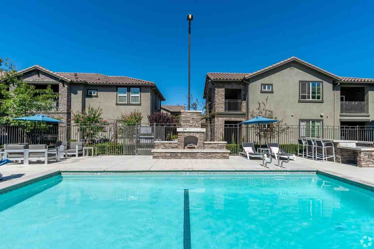 Luxe Ripon Apartments - Photo 3 of 50