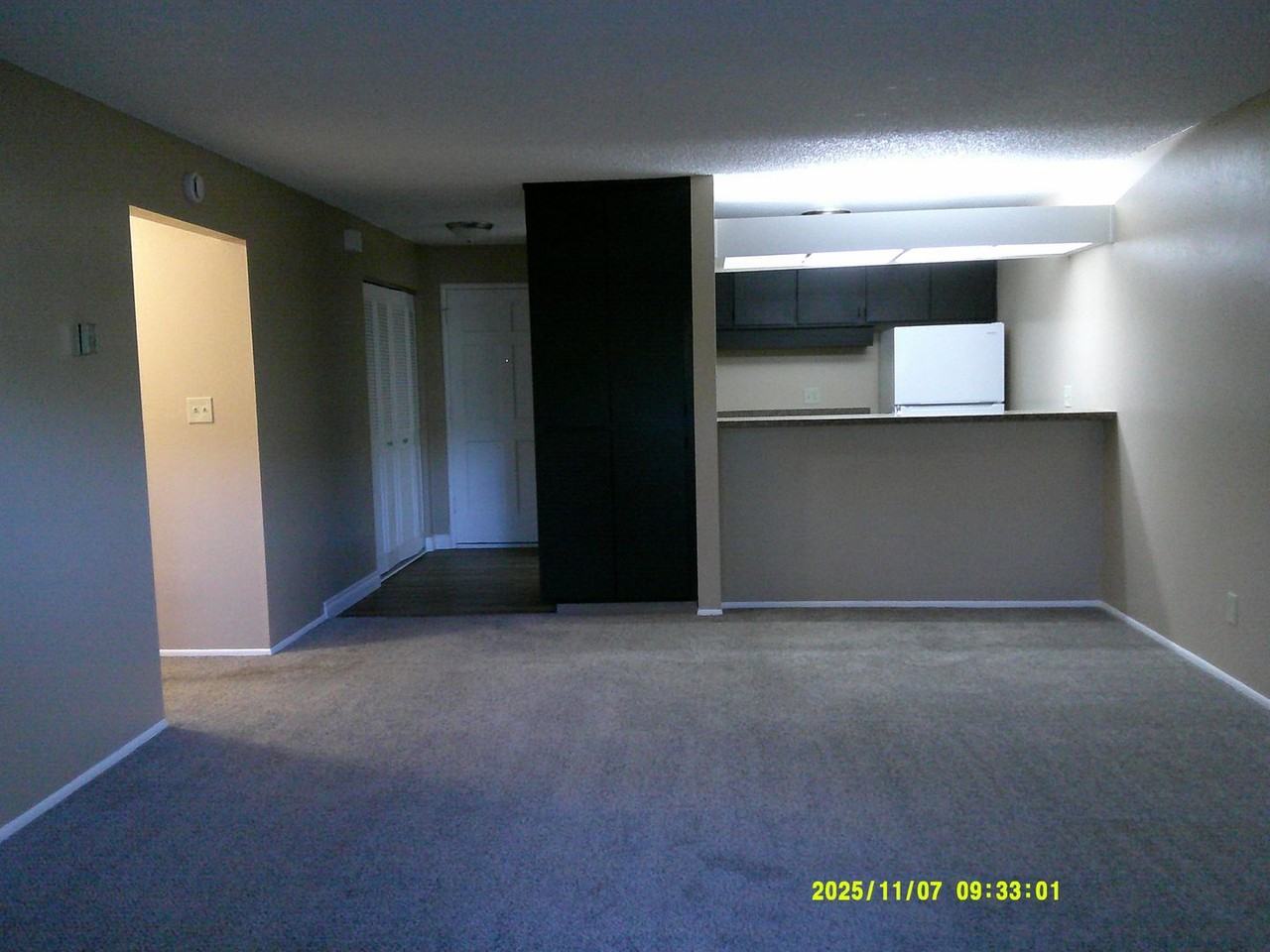 Irish Hills Hamlet Apartments - Photo 2 of 13