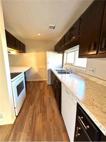 131 Orchard Dr #C - Photo 4 of 13