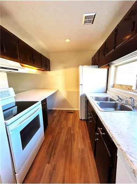 131 Orchard Dr #C - Photo 5 of 13