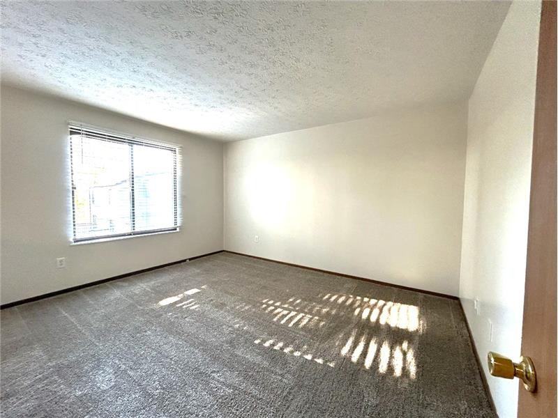 131 Orchard Dr #C - Photo 7 of 13