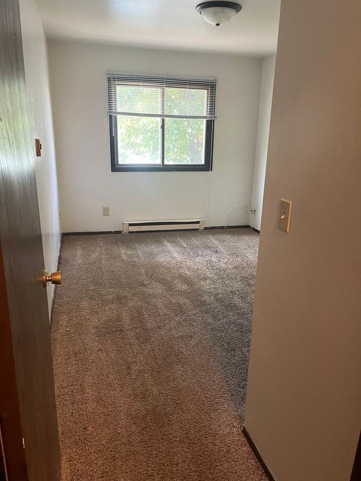 202 1st St - Photo 5 of 21