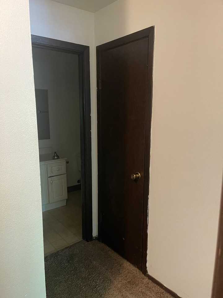 202 1st St - Photo 7 of 21