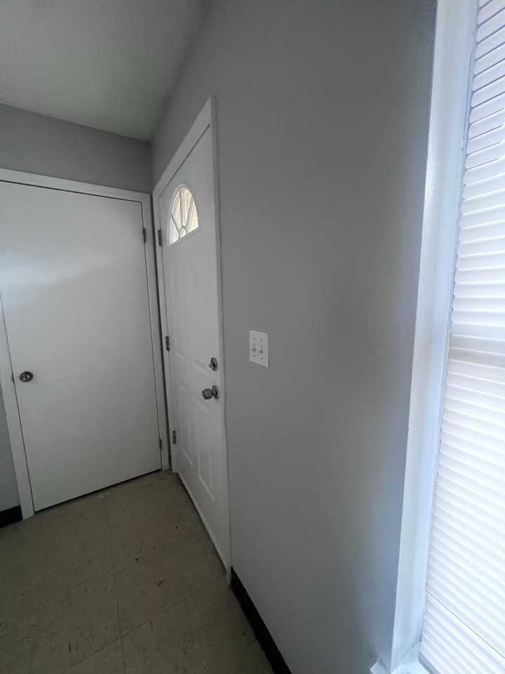 Asbury Oaks Apartments - Photo 4 of 25