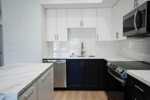 featured image of 3910 Chapman St