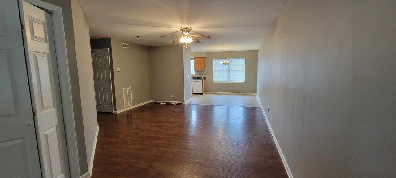 337 Academy Street - Photo 4 of 13