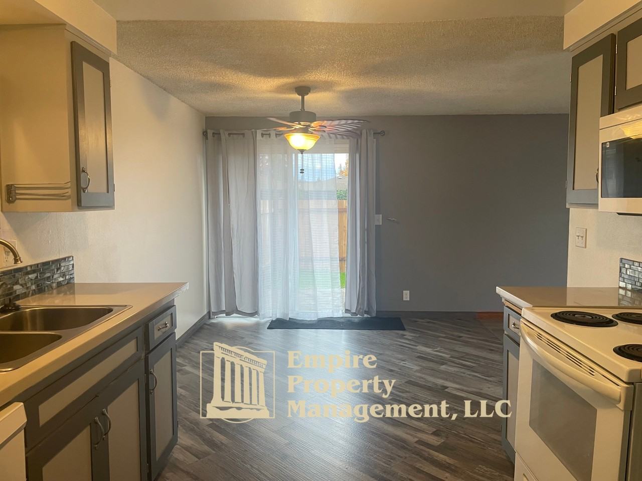 5206 E Street - Photo 7 of 16