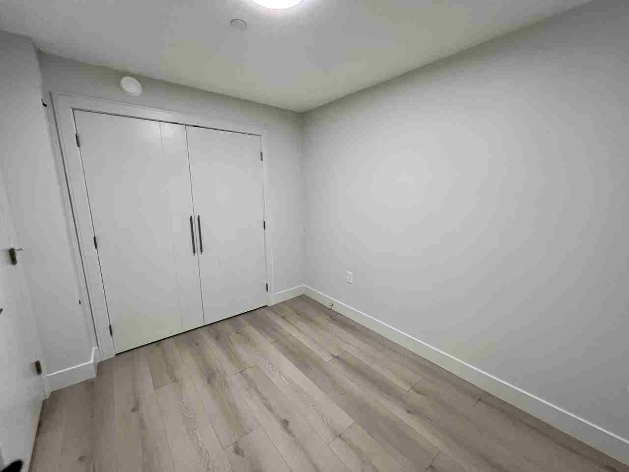 105 East 39th Avenue - Photo 5 of 7