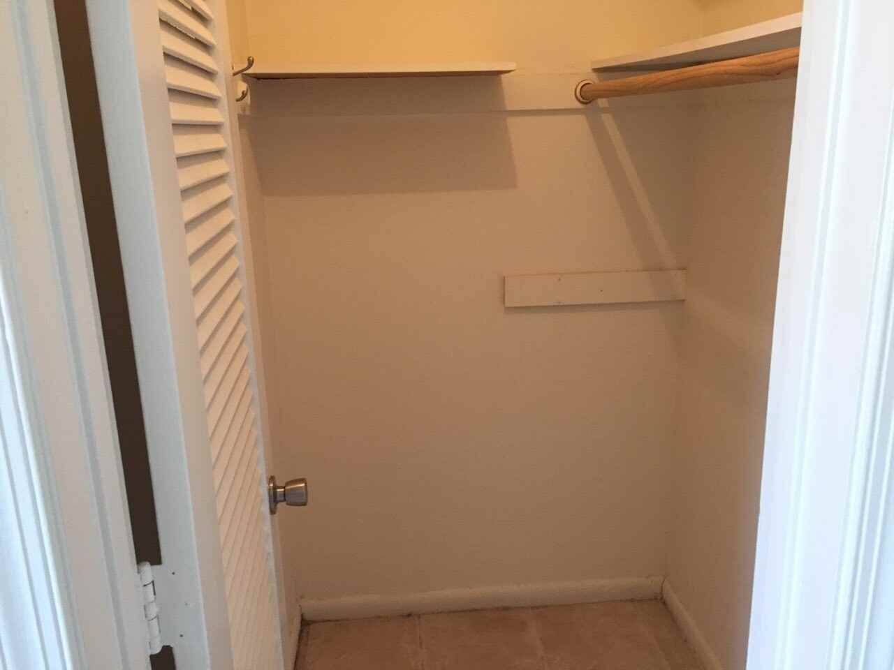 316 - Lamplighter LC - Photo 3 of 13