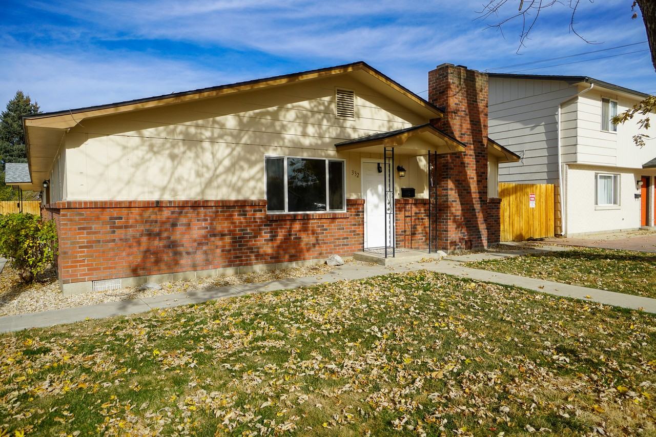 332 West Idaho Avenue - Photo 2 of 26