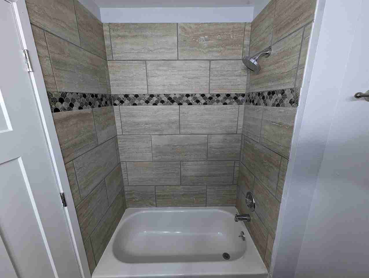 205 Oskaloosa Street - Photo 6 of 7