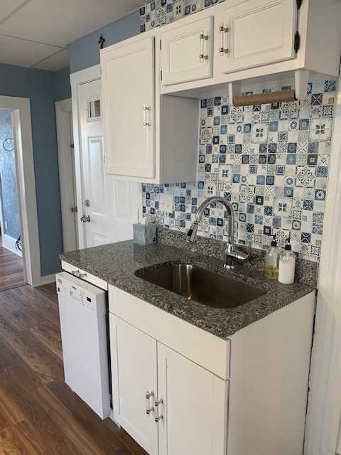 93 East Central Street - Photo 4 of 8