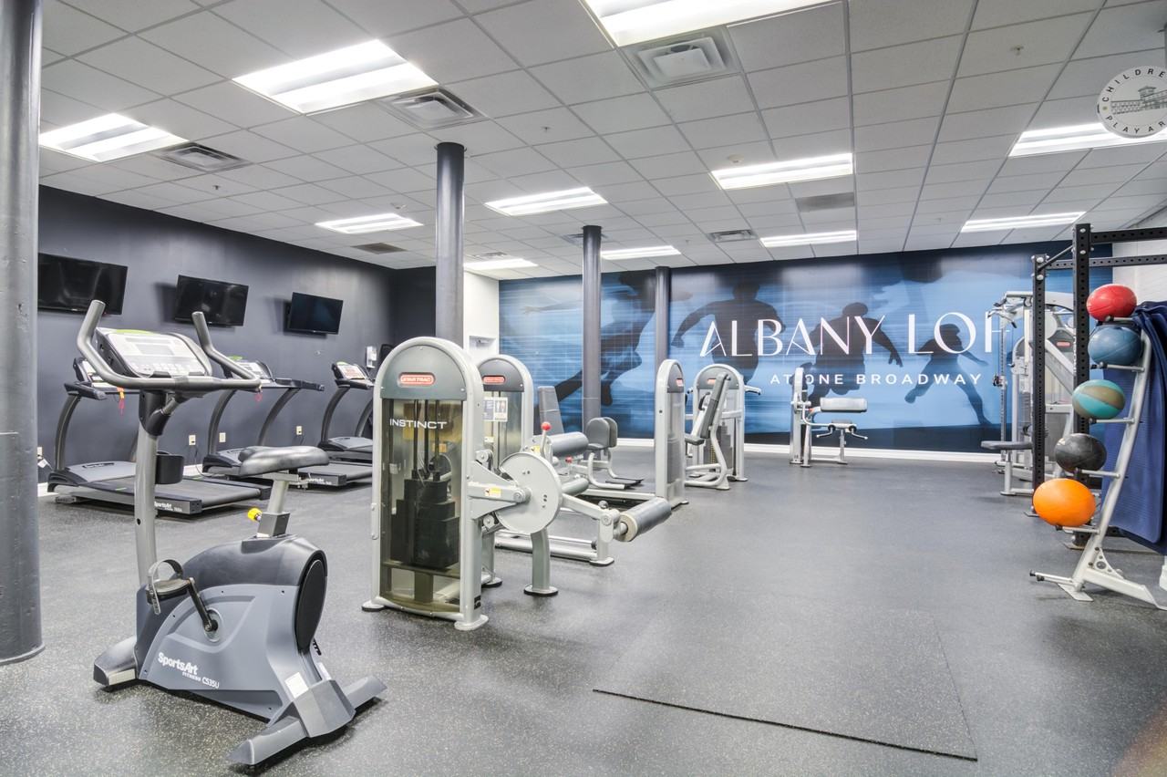 Albany Lofts at One Broadway - Photo 3 of 37