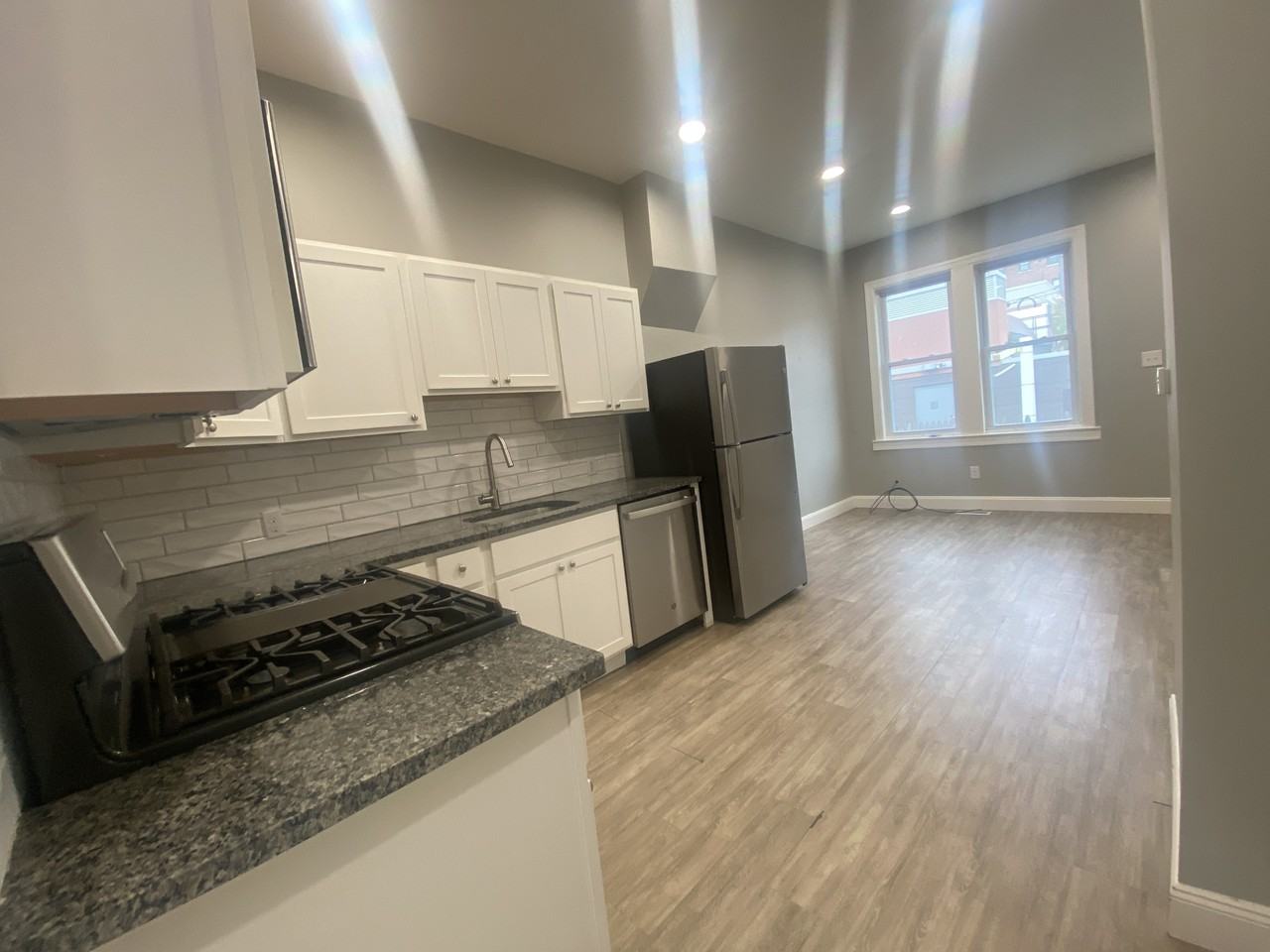 1 Hoffman Terrace - Photo 2 of 15