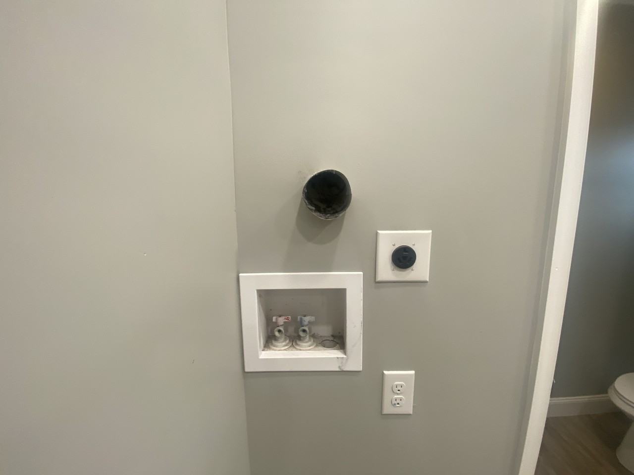 1 Hoffman Terrace - Photo 7 of 15