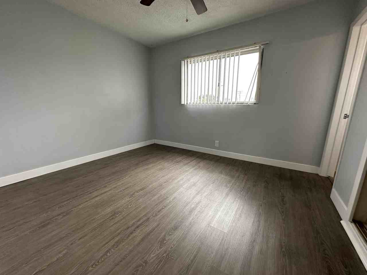 3420 Santa Fe Avenue - Photo 6 of 11