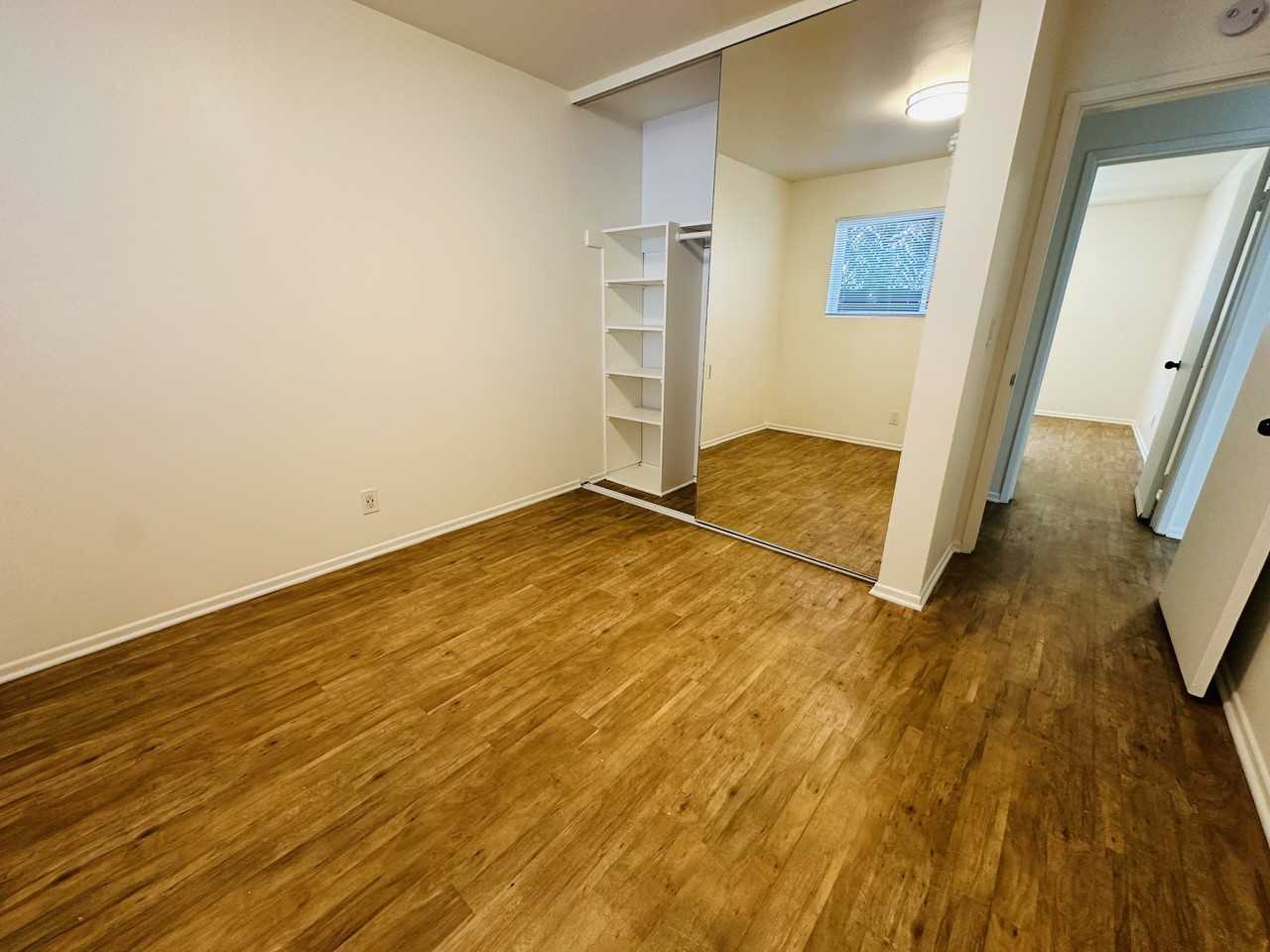 201 Ladera Street - Photo 6 of 21